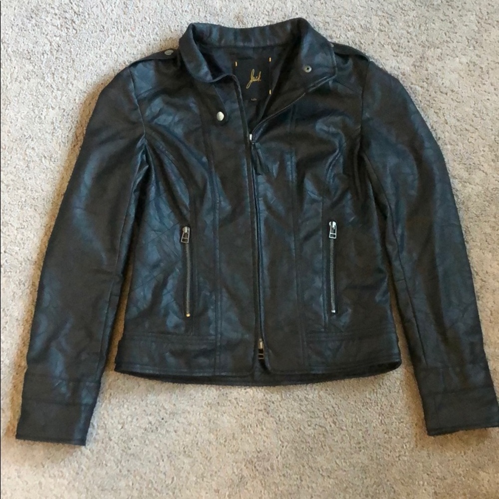 Women’s Leather Jacket!